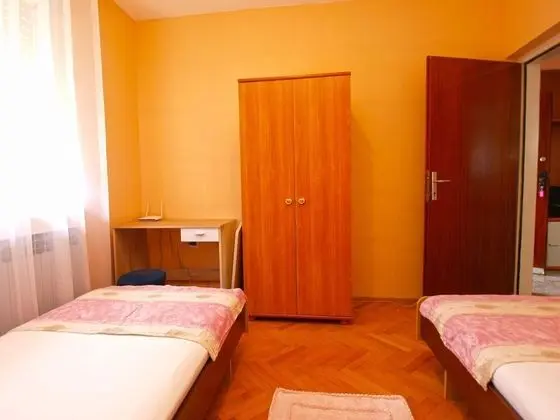 Apart Daire, 2 Yatak Odası (1124/13338)