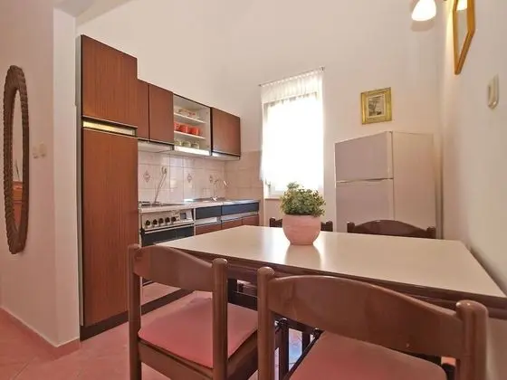 Apart Daire, 2 Yatak Odası (1124/9663)