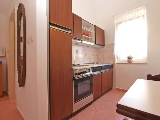 Apart Daire, 2 Yatak Odası (1124/9663)