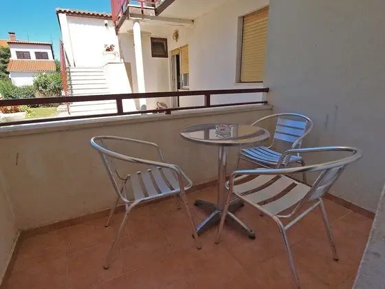 Apart Daire, 2 Yatak Odası (1124/9664)