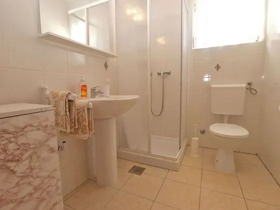 Apart Daire, 2 Yatak Odası (1124/9664)