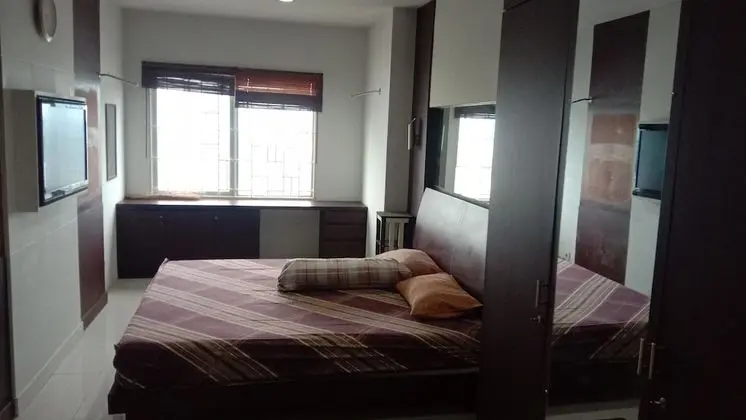Family Apart Daire, 1 Yatak Odası, 2 Banyolu, Havuz Manzaralı
