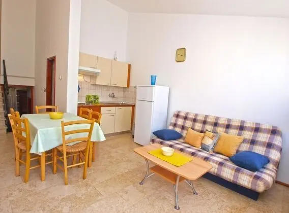 Standard Apart Daire, 2 Yatak Odası (1077/6442)