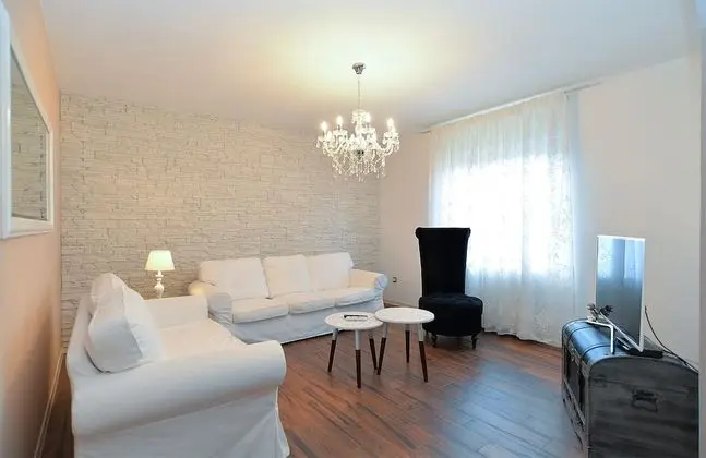 Standard Apart Daire, 2 Yatak Odası (1089/9537)