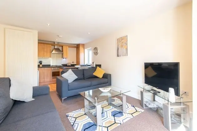 Apart Daire, Özel Banyo (11 Woodland Court)