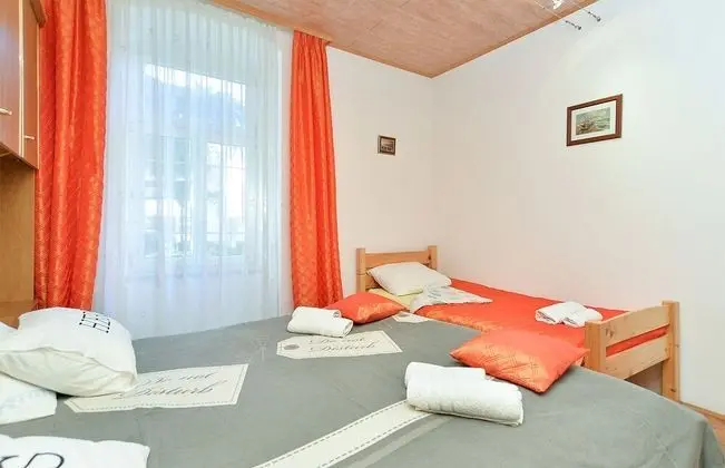 Standard Apart Daire, 2 Yatak Odası (1128/9701)