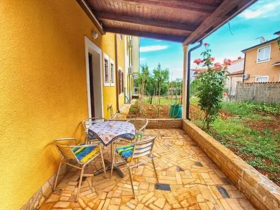 Standard Apart Daire, 2 Yatak Odası (1160/10007)