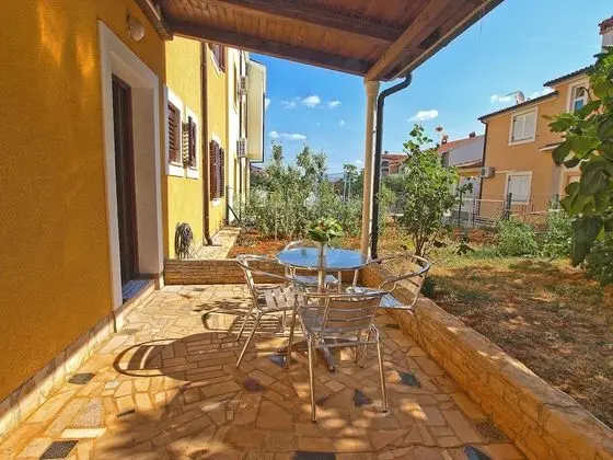 Standard Apart Daire, 2 Yatak Odası (1160/10007)