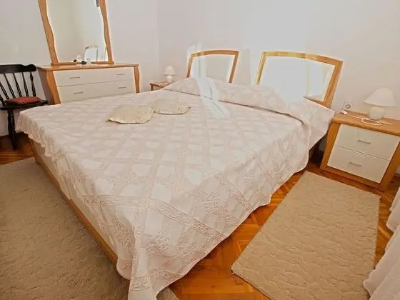 Standard Apart Daire, 4 Yatak Odası (1198/11016)