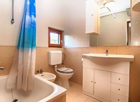 Standard Apart Daire, 3 Yatak Odası (1294/13388)