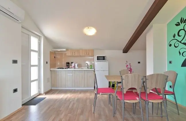 Standard Apart Daire, 2 Yatak Odası (1355/12759)