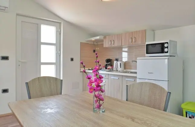 Standard Apart Daire, 2 Yatak Odası (1355/12759)