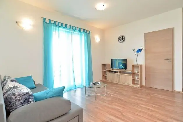 Standard Apart Daire, 2 Yatak Odası (1355/12760)