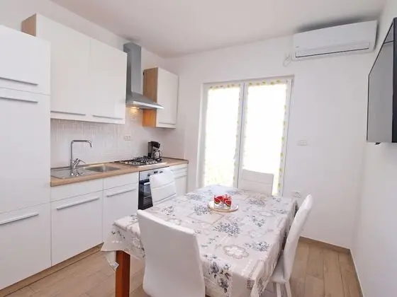 Standard Apart Daire, 2 Yatak Odası (1366/12852)