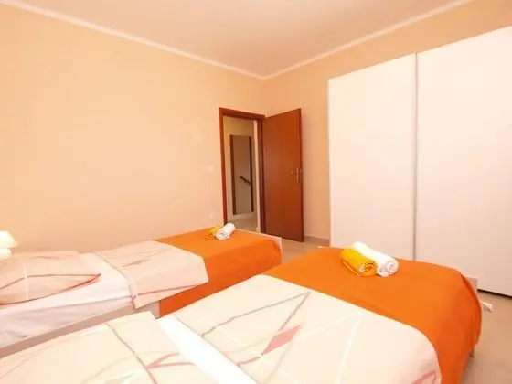 Standard Apart Daire, 3 Yatak Odası (0341)