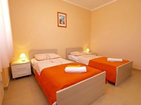 Standard Apart Daire, 3 Yatak Odası (0341)