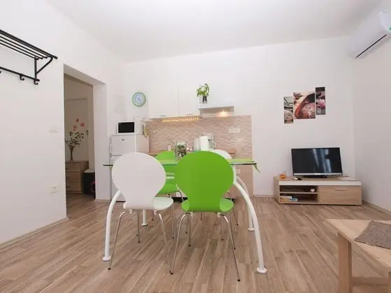 Standard Apart Daire, 1 Yatak Odası (1403/13168)