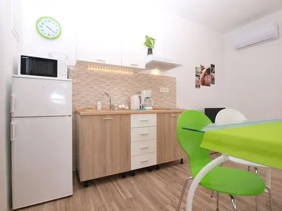 Standard Apart Daire, 1 Yatak Odası (1403/13168)