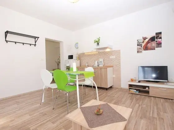 Standard Apart Daire, 1 Yatak Odası (1403/13168)