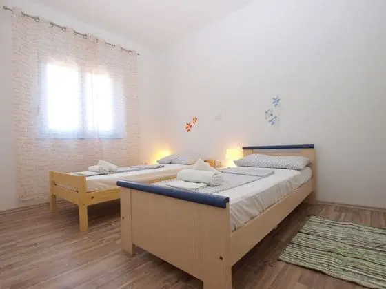 Standard Apart Daire, 2 Yatak Odası (1403/13167)