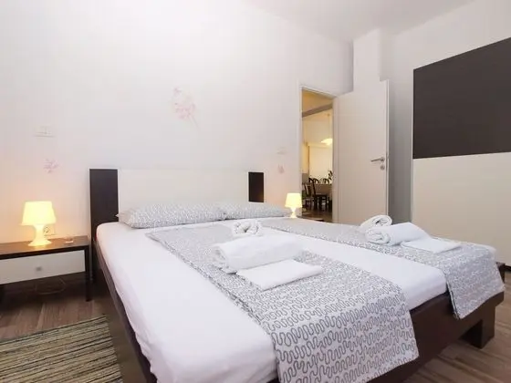 Standard Apart Daire, 2 Yatak Odası (1403/13167)