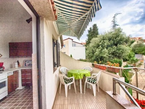 Standard Apart Daire, 2 Yatak Odası (1408/13188)