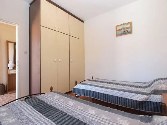 Standard Apart Daire, 3 Yatak Odası (1435/13343)