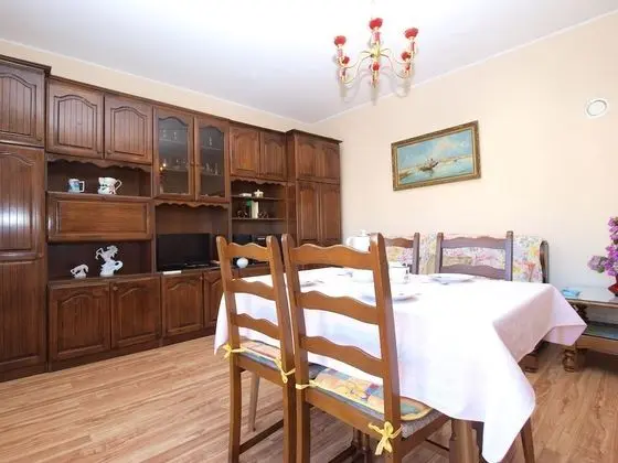 Standard Apart Daire, 3 Yatak Odası (1435/13343)
