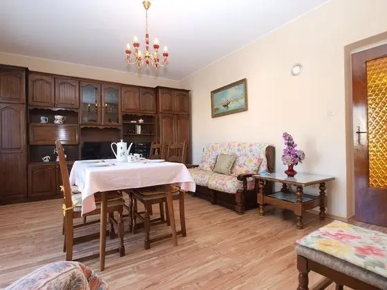 Standard Apart Daire, 3 Yatak Odası (1435/13343)