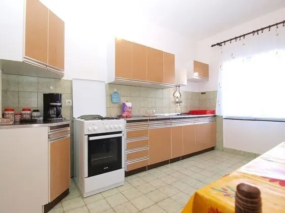 Standard Apart Daire, 3 Yatak Odası (1435/13344)