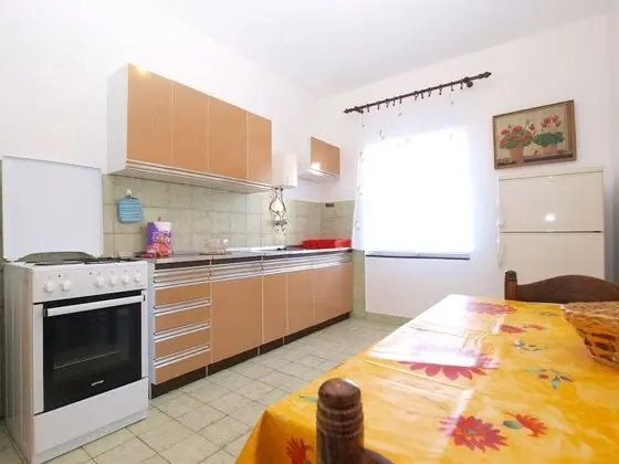 Standard Apart Daire, 3 Yatak Odası (1435/13344)