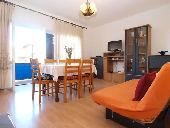 Standard Apart Daire, 3 Yatak Odası (1435/13344)