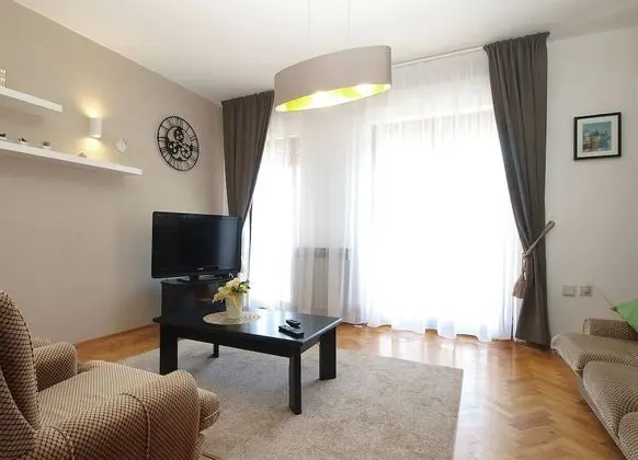 Standard Apart Daire, 3 Yatak Odası (1490/25581)