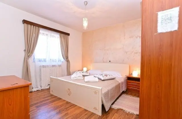 Standard Apart Daire, 3 Yatak Odası (0403)