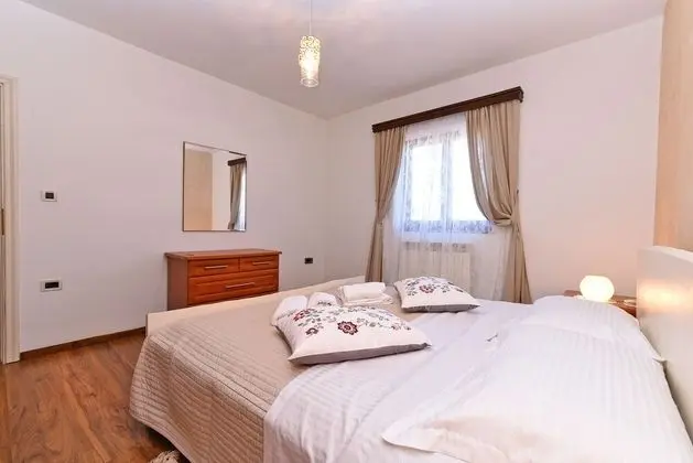 Standard Apart Daire, 3 Yatak Odası (0403)