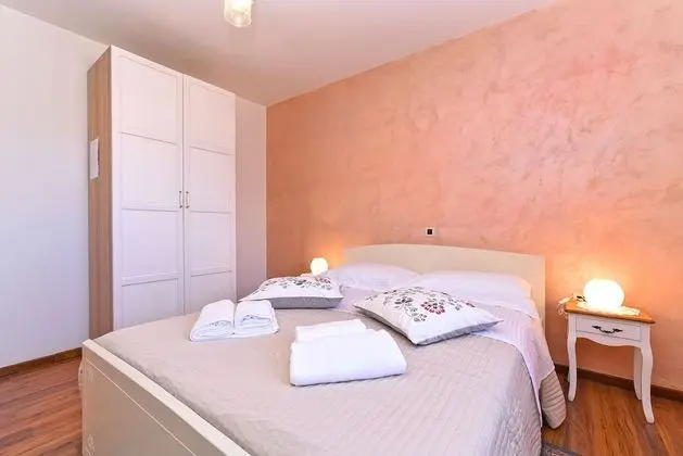 Standard Apart Daire, 3 Yatak Odası (0403)