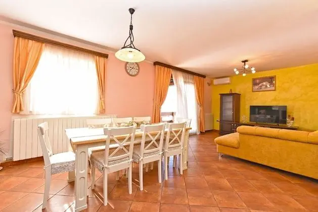 Standard Apart Daire, 3 Yatak Odası (0403)