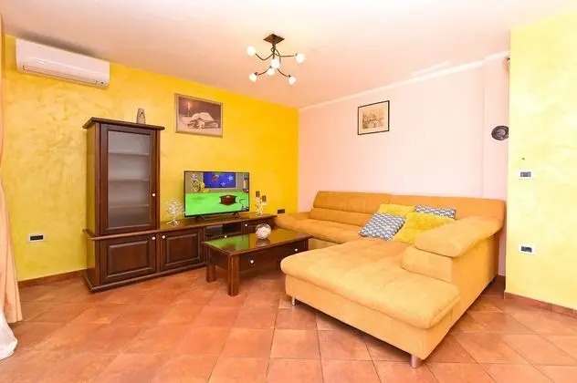 Standard Apart Daire, 3 Yatak Odası (0403)