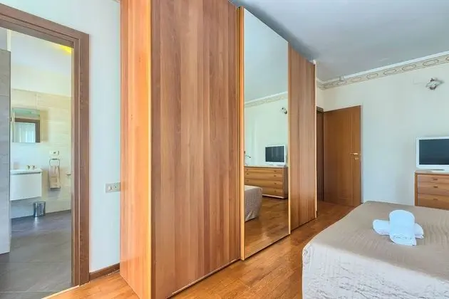 Standard Apart Daire, 3 Yatak Odası (0406)