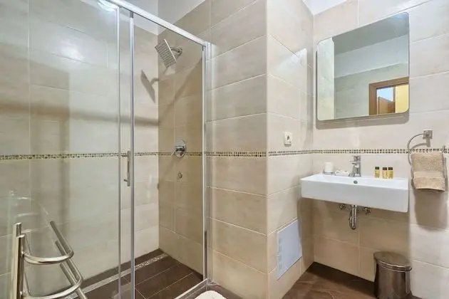 Standard Apart Daire, 3 Yatak Odası (0406)