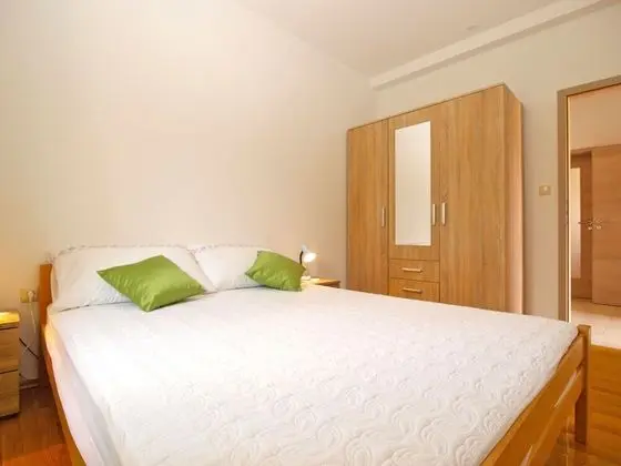 Standard Apart Daire, 3 Yatak Odası (1573/16141)