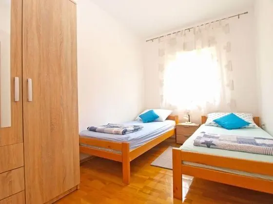 Standard Apart Daire, 3 Yatak Odası (1573/16141)