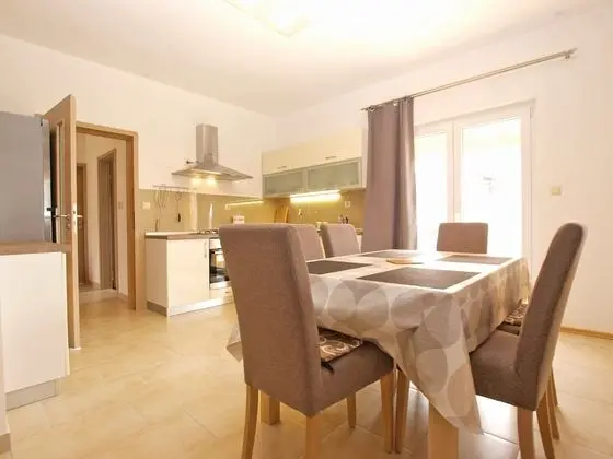 Standard Apart Daire, 3 Yatak Odası (1573/16141)