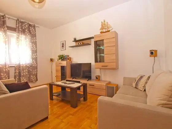 Standard Apart Daire, 3 Yatak Odası (1573/16141)