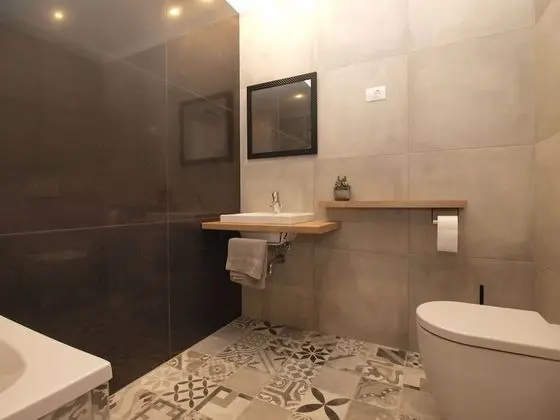 Standard Apart Daire, 3 Yatak Odası (0429)