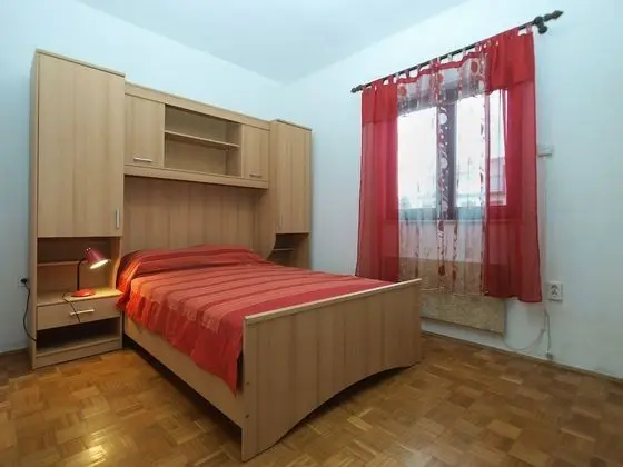 Standard Apart Daire, 3 Yatak Odası (20464)