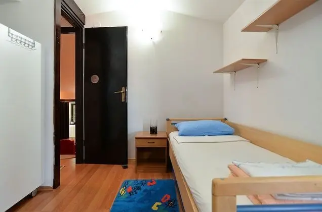 Standard Apart Daire, 3 Yatak Odası (21025)