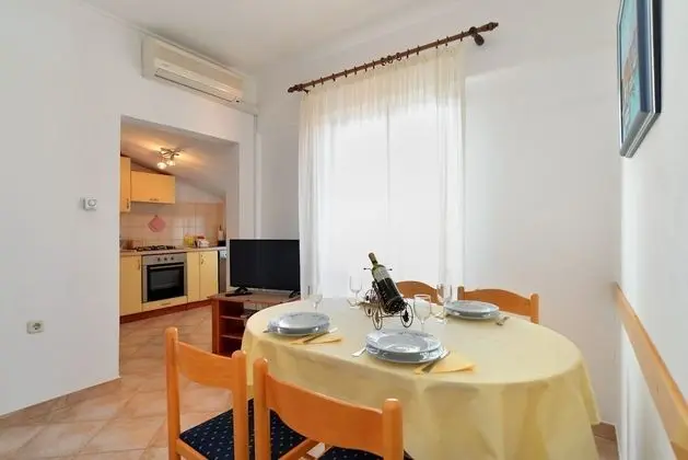 Standard Apart Daire, 4 Yatak Odası, Kişiye Özel Havuzlu (21273)