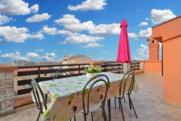 Standard Apart Daire, 4 Yatak Odası, Kişiye Özel Havuzlu (21273)