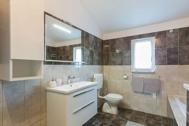 Standard Apart Daire, 3 Yatak Odası (21517)